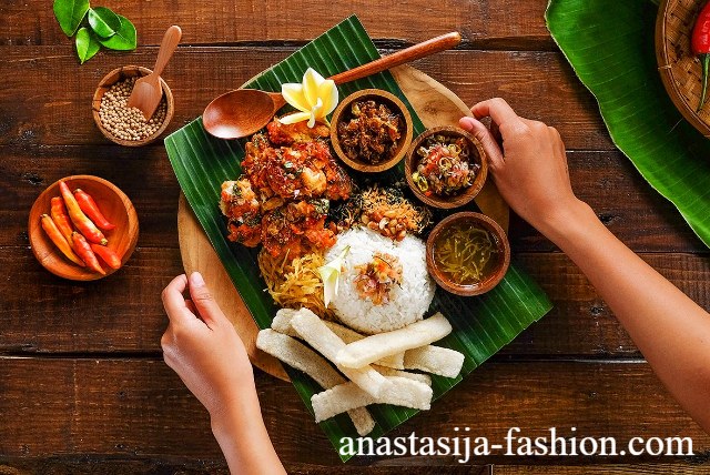 Kuliner Terpopuler di Indonesia yang Wajib Kamu Coba